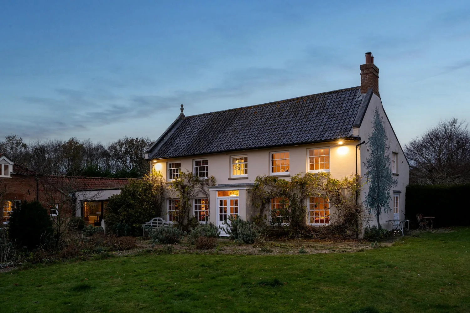 Hawthorn House, Dereham, Norfolk — 6 bedroom detached
