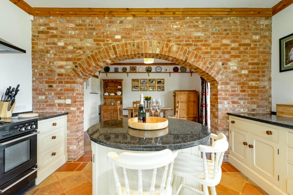 View from the kitchen through to the breakfast area