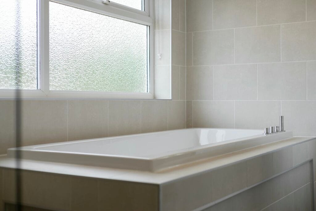 Principal bedroom bath