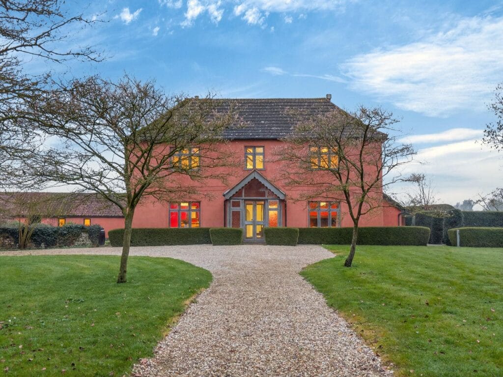 Period home front view